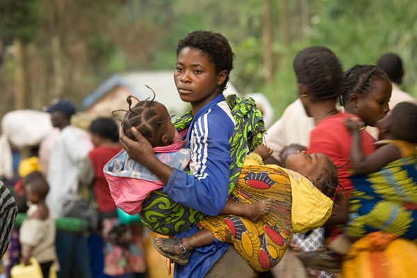 100,000 newly IDPs since renewed fighting between CNDP and FARDC