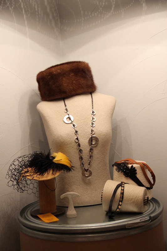 Chacune, Régine France, La Rumeur Blonde (Copier)