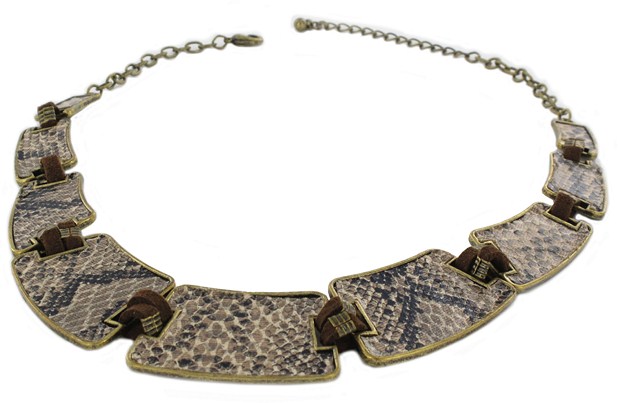 ©Akeo Collier reptile 29€ (Copier)