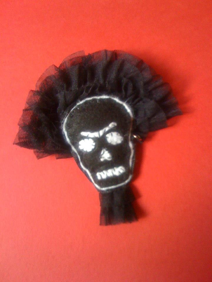 14 Broche Masque Africain