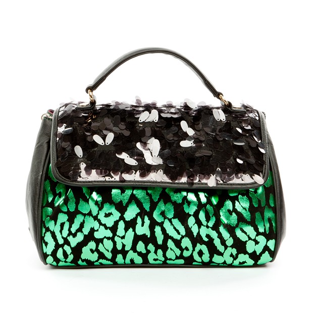 17226 neva large retro black (2) (Copier)