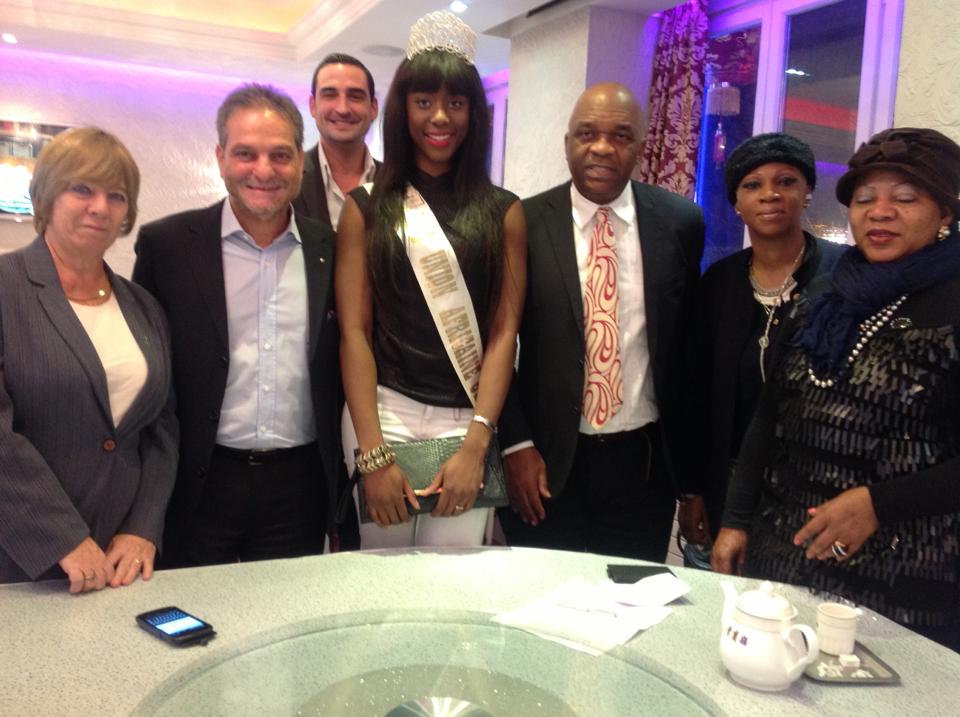 La Miss et les membres du jury