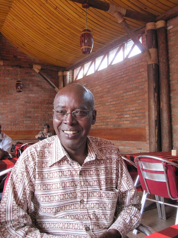 2012 02 34 José Kagabo Lando 041 (Copier)