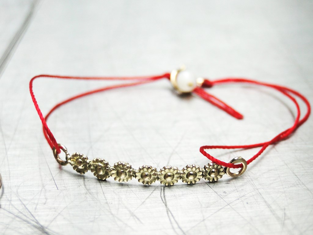 bracelet Mar 20 (1) (Copier)