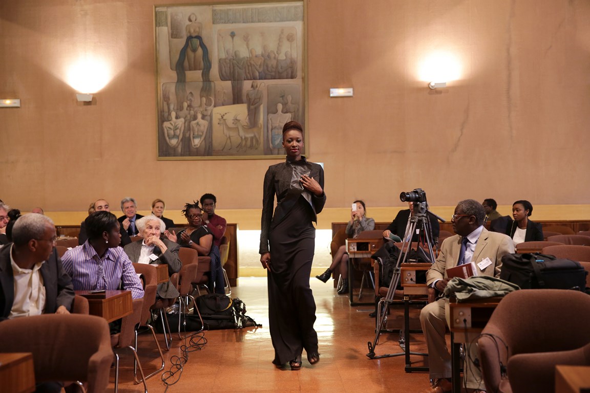 IMANE AYISSI FIMA PRESS CONFERENCE AT UNESCO, PHOTO COURTESY OF UNITED FASHION FOR PEACE COPYRIGHT GABRIELLE BIRNHOLZ 9W5A0998 (Copier)