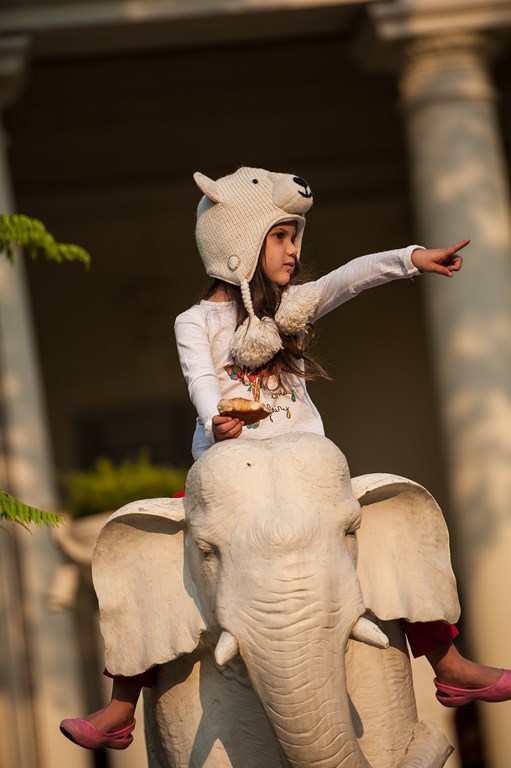 Modele NANUK Tamara au pays des elephants