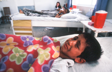 wounded-Afghan-child_