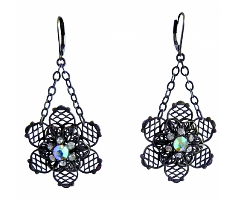 BO Boucles d'oreilles Zelda. Longueur 5,5cm. MISS SUGAR CANE, sur misssugarcane.com. 54.00€