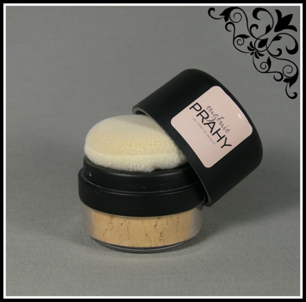 Poudre minérale libre