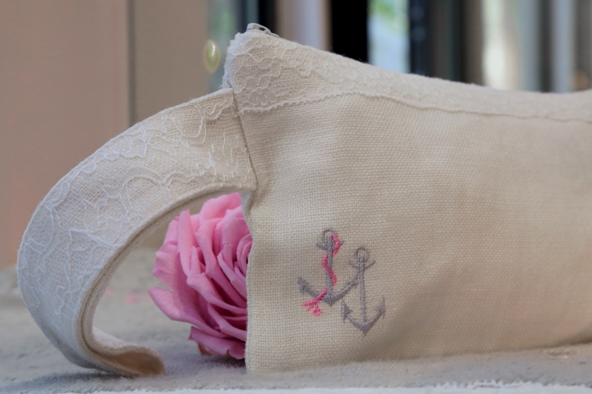 trousse_plage_richardson_filles_lin_dentelles_broderie (Copier)