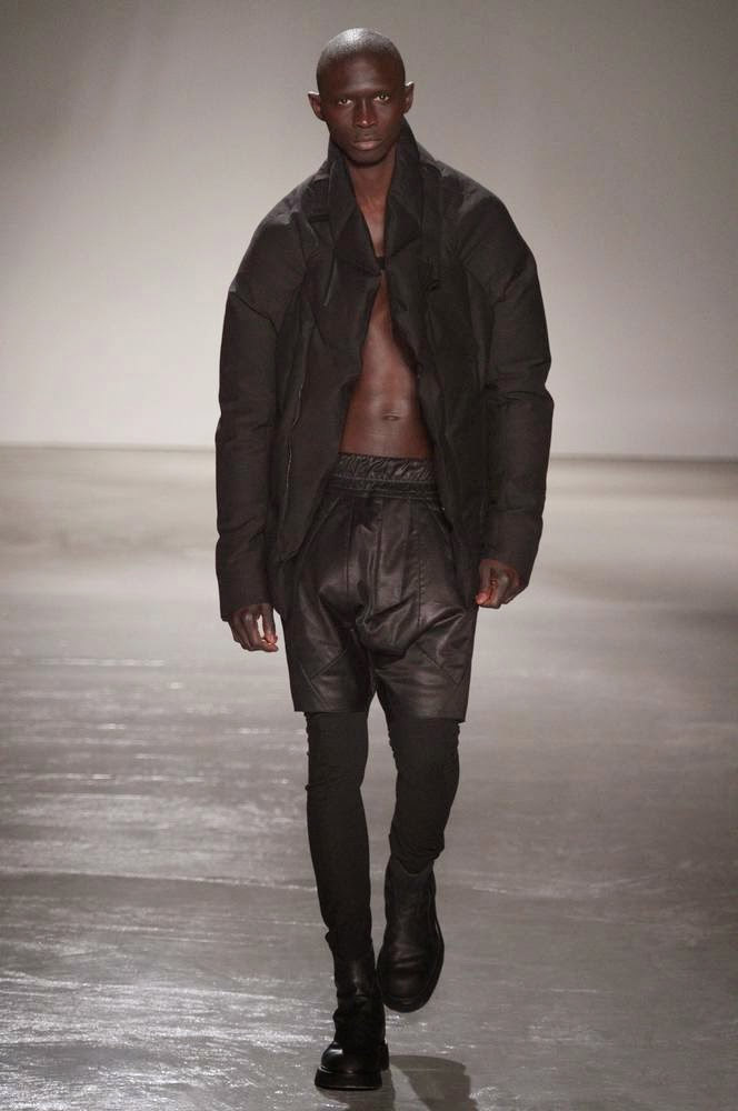Julius-Paris-Fashion-Week-Fall-Winter-2015-5