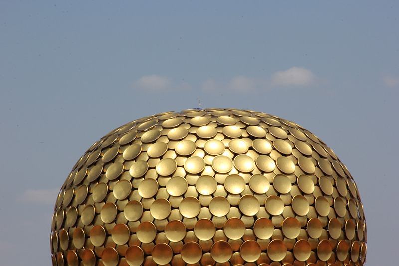 Auroville2